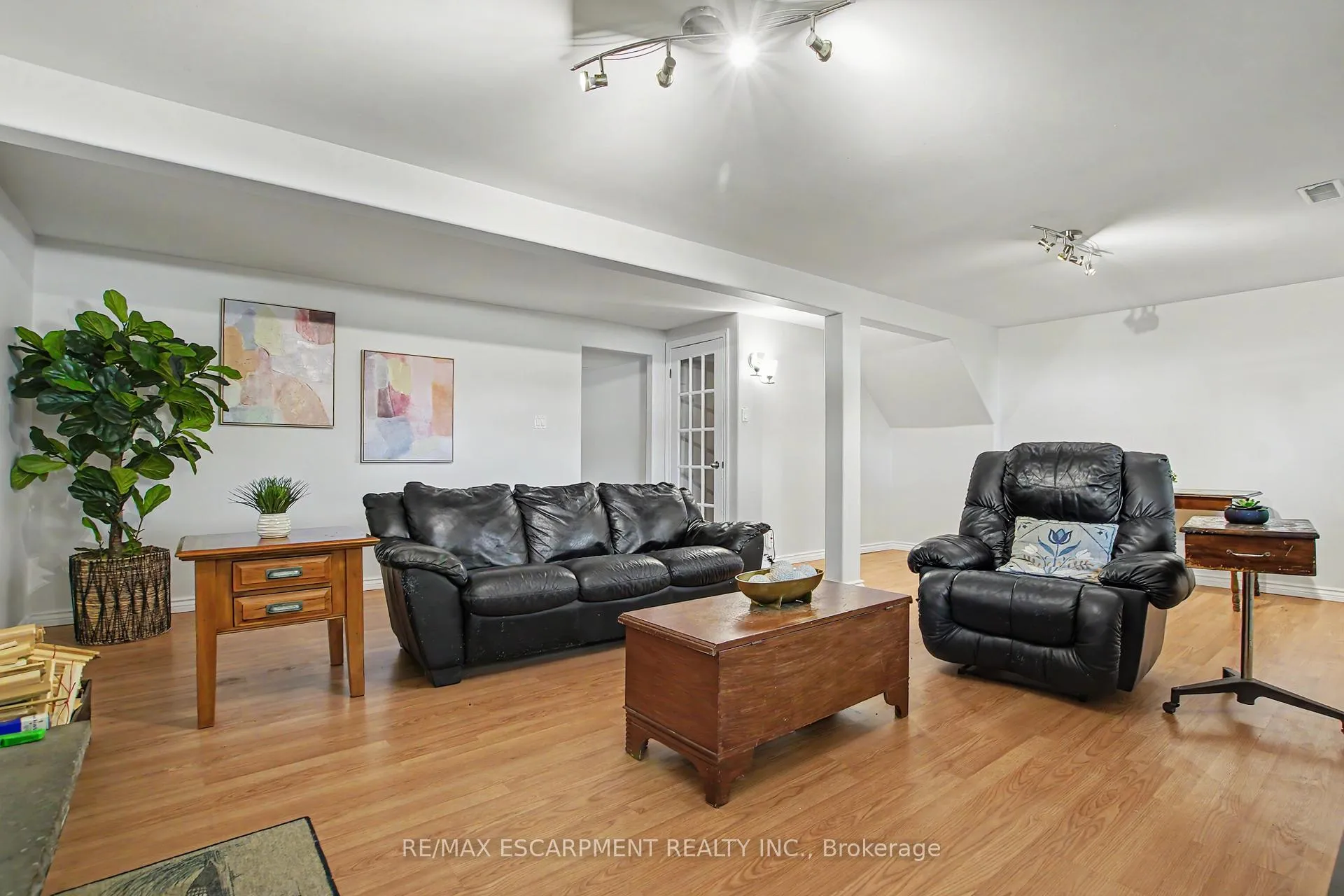 Photo 25 of 304 St Andrews Drive, Hamilton, Vincent — HOMEH
