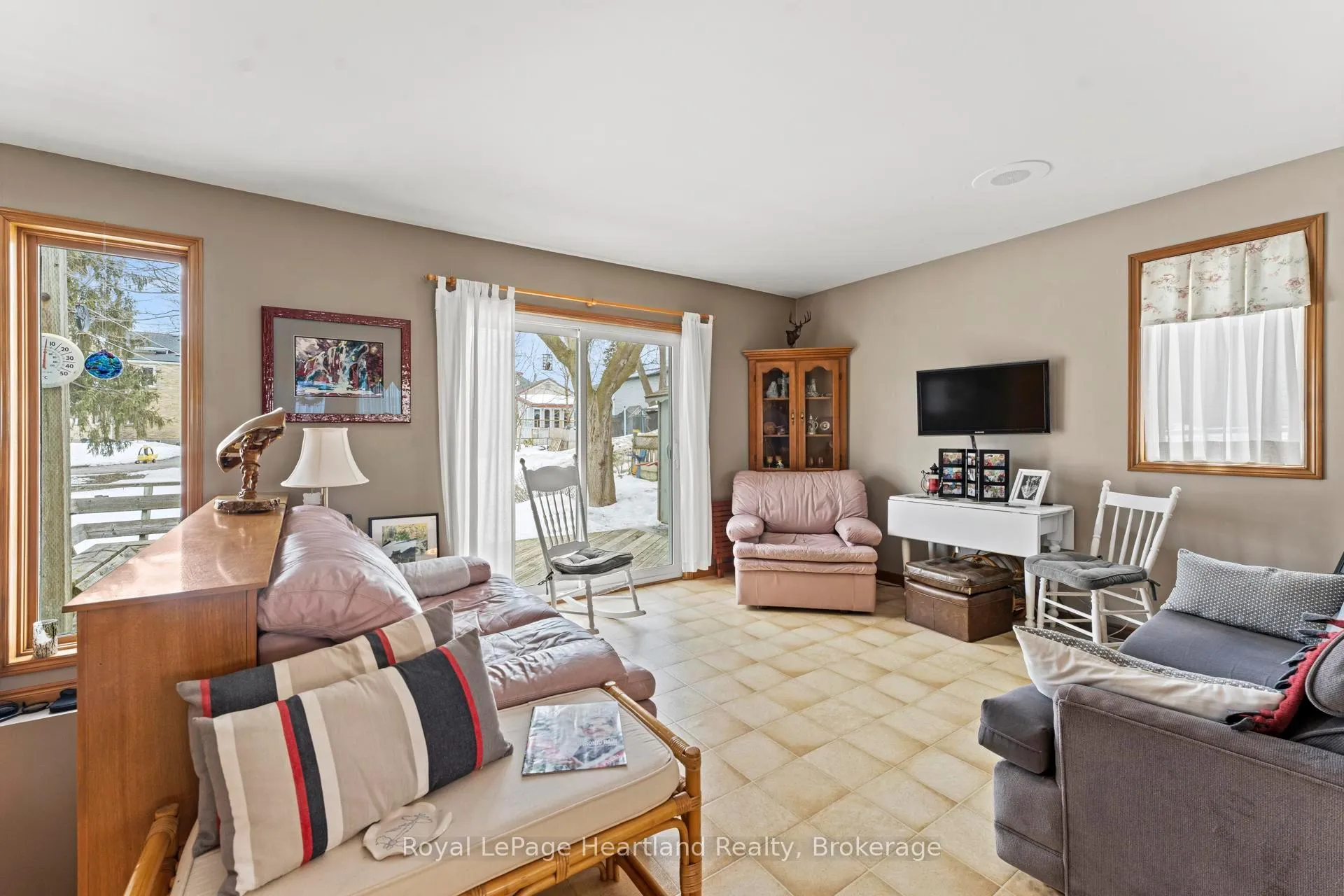 Photo 10 of 57 Huron Street, Central Huron, Clinton — HOMEH