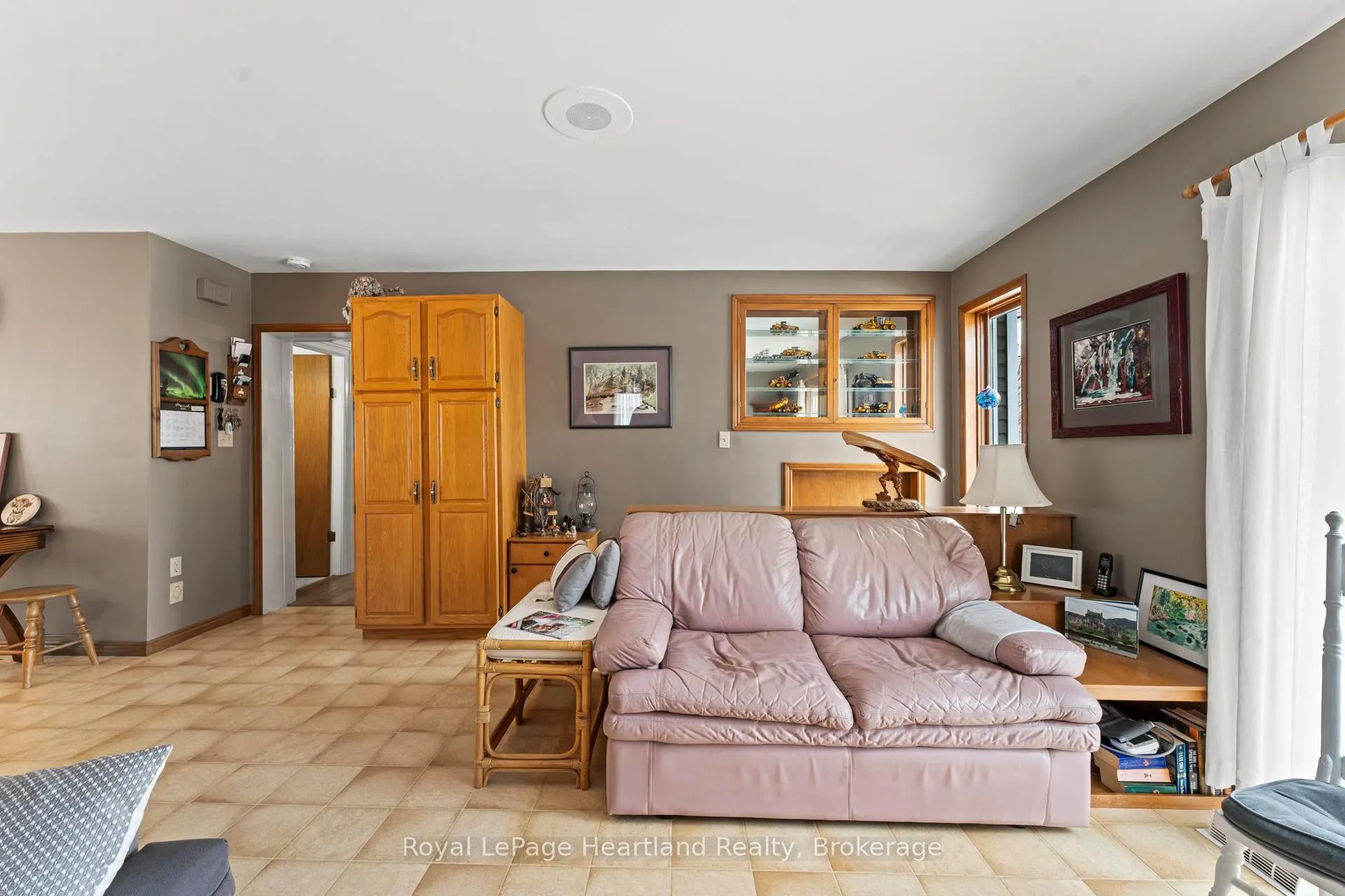 Photo 12 of 57 Huron Street, Central Huron, Clinton — HOMEH