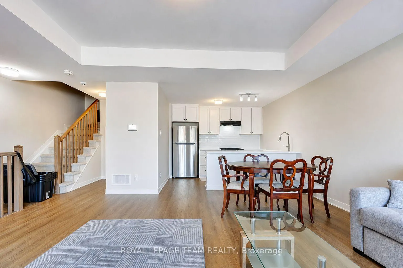 Photo 7 of 218 Lillian Freiman Private, Ottawa, Barrhaven - Half Moon Bay — HOMEH