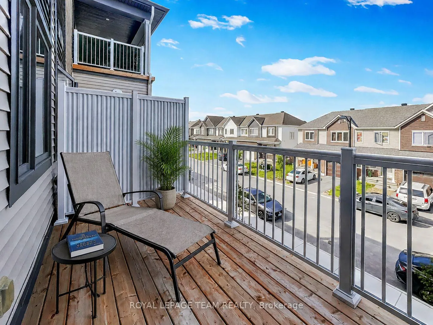 Photo 10 of 218 Lillian Freiman Private, Ottawa, Barrhaven - Half Moon Bay — HOMEH