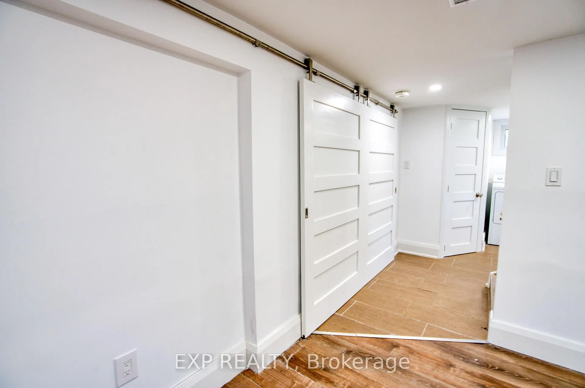 Photo 39 of 22 Mount Pleasant Avenue, Ottawa, Ottawa East — HOMEH