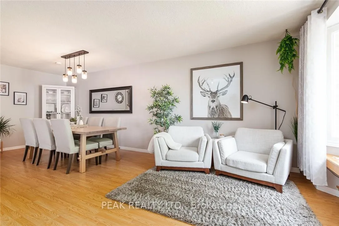 Photo 6 of 11 Wendy Crescent, Kitchener — HOMEH