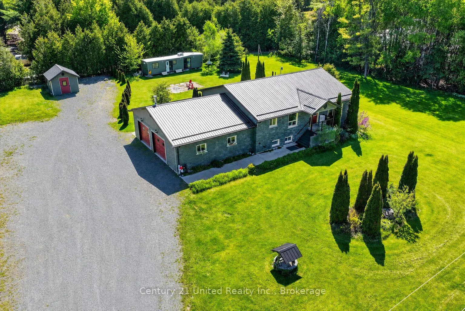 Photo of 443 County Road 40