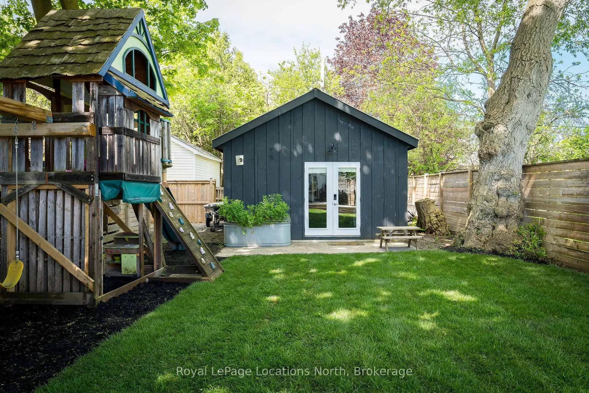 Photo 5 of 72 Birch Street, Collingwood — HOMEH