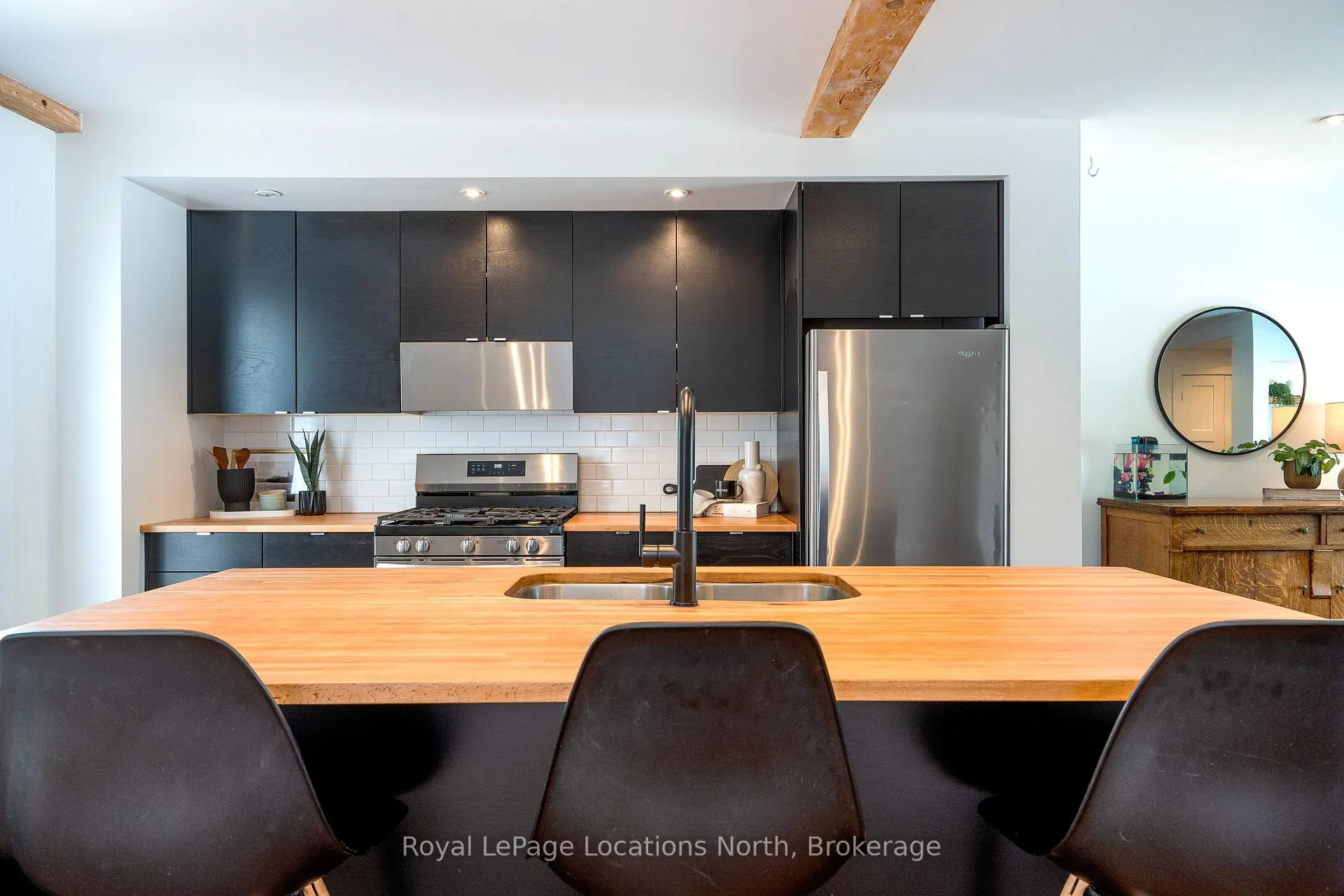 Photo 13 of 72 Birch Street, Collingwood — HOMEH