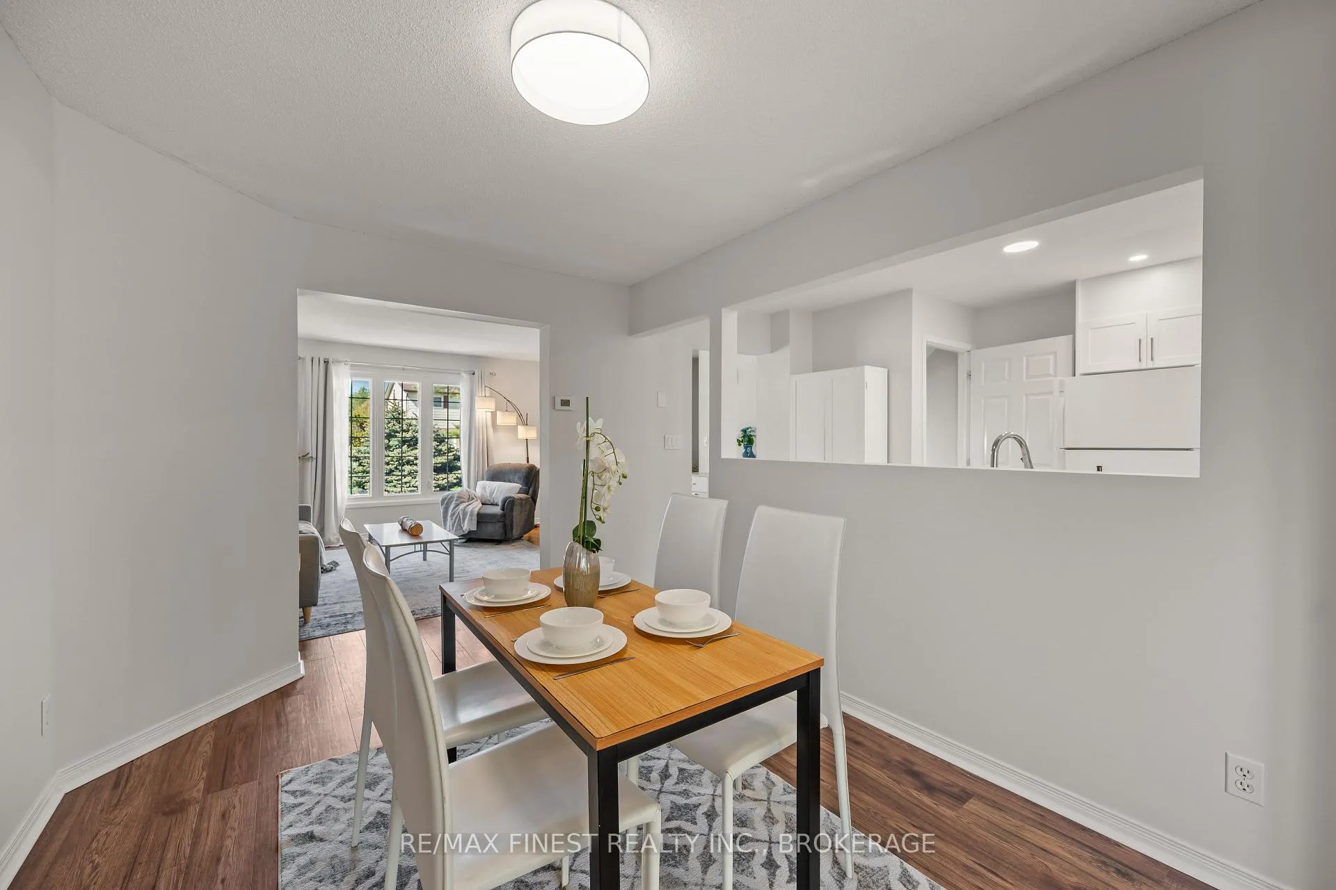 Photo 10 of 1066 Pinewood Place, Kingston, City Northwest — HOMEH