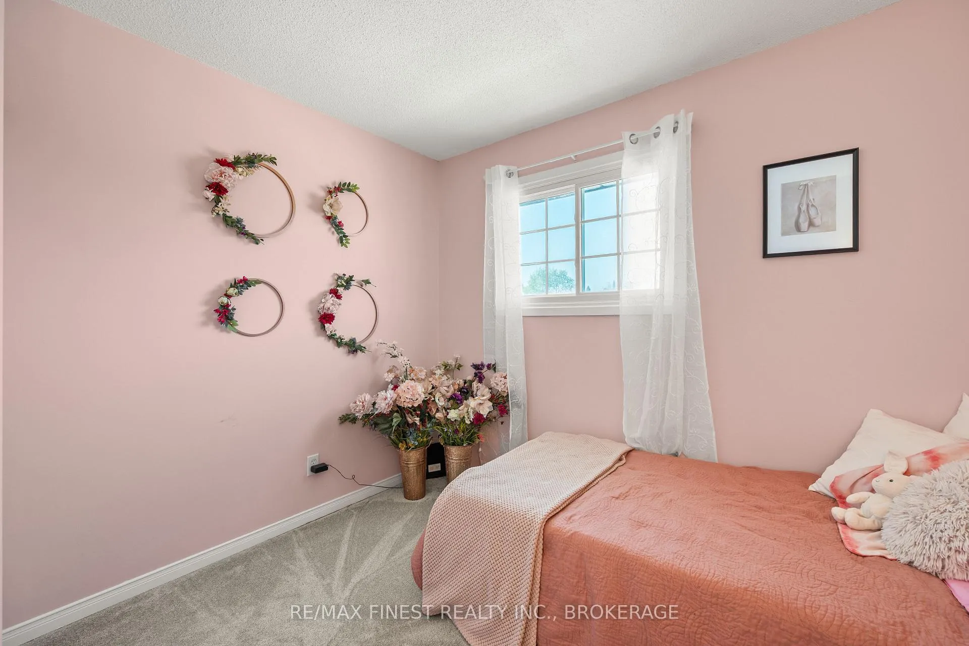 Photo 21 of 1066 Pinewood Place, Kingston, City Northwest — HOMEH