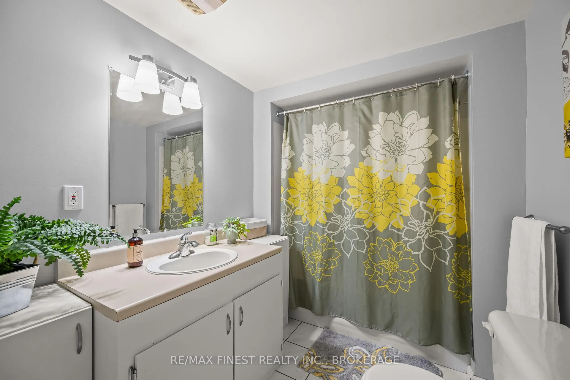 Photo 27 of 1066 Pinewood Place, Kingston, City Northwest — HOMEH