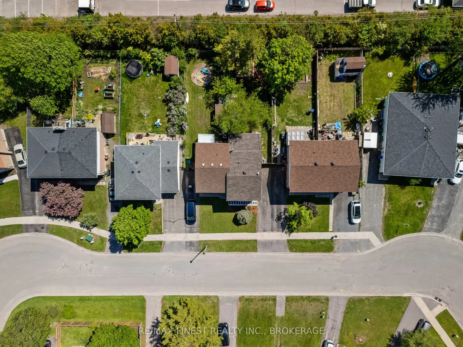 Photo 36 of 1066 Pinewood Place, Kingston, City Northwest — HOMEH