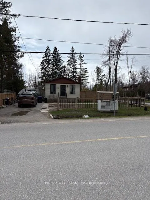 Photo 2 of 661 9TH Line, Innisfil, Alcona — HOMEH