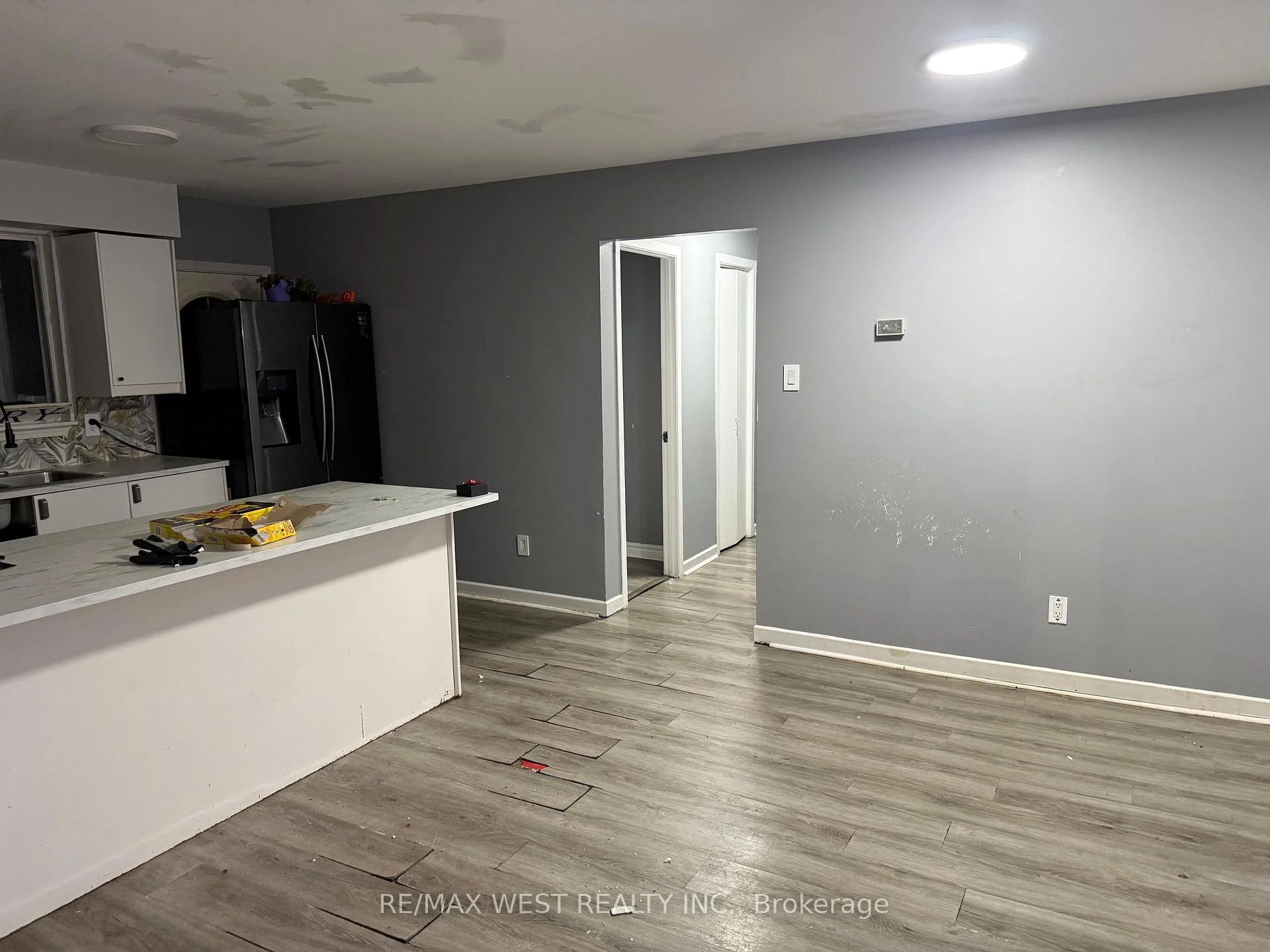 Photo 10 of 661 9TH Line, Innisfil, Alcona — HOMEH