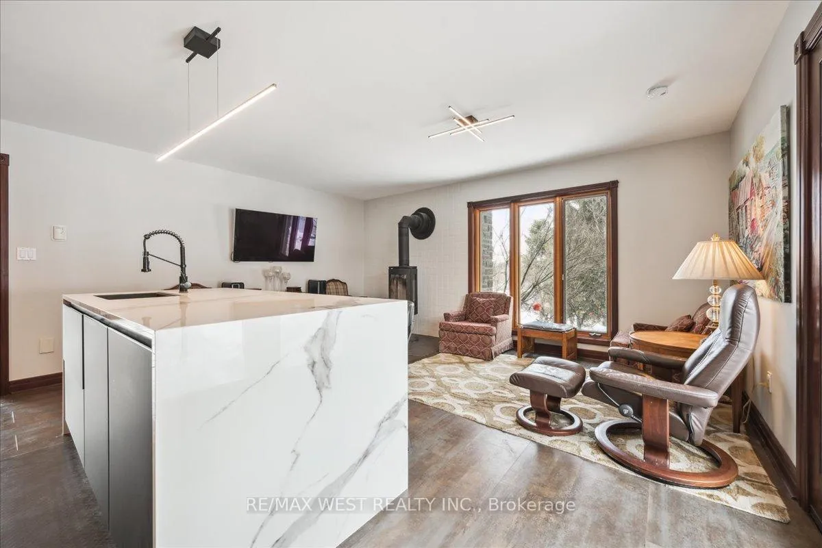 Photo 7 of 331 Mountsberg Road, Hamilton, Rural Flamborough — HOMEH