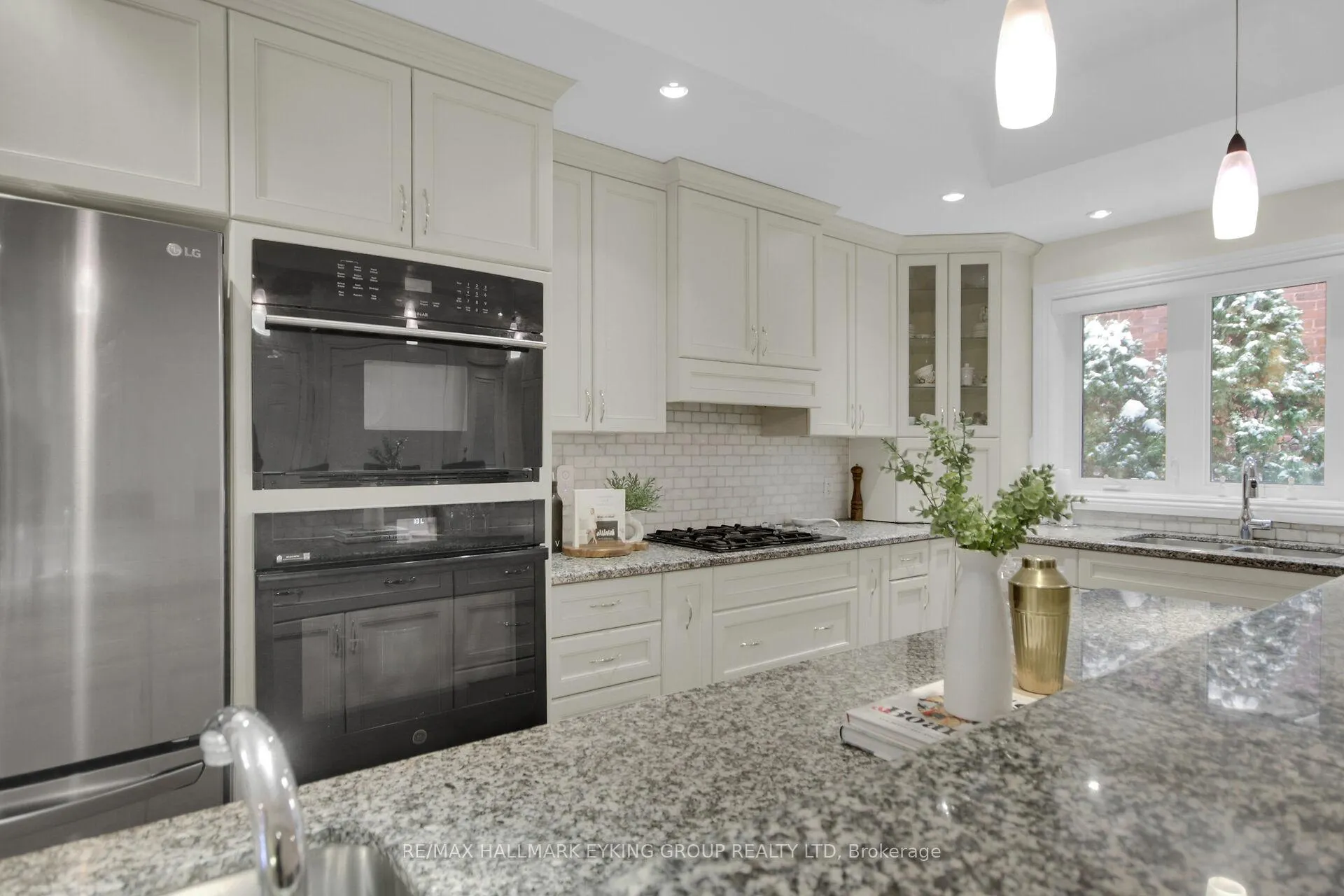 Photo 15 of 121 Macdonald Street, Ottawa, Ottawa Centre/Golden Triangle — HOMEH