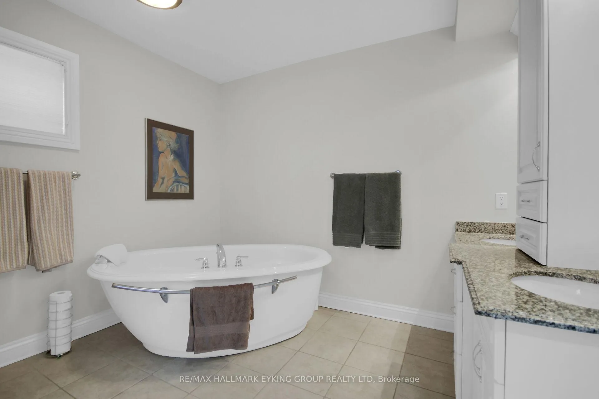 Photo 25 of 121 Macdonald Street, Ottawa, Ottawa Centre/Golden Triangle — HOMEH