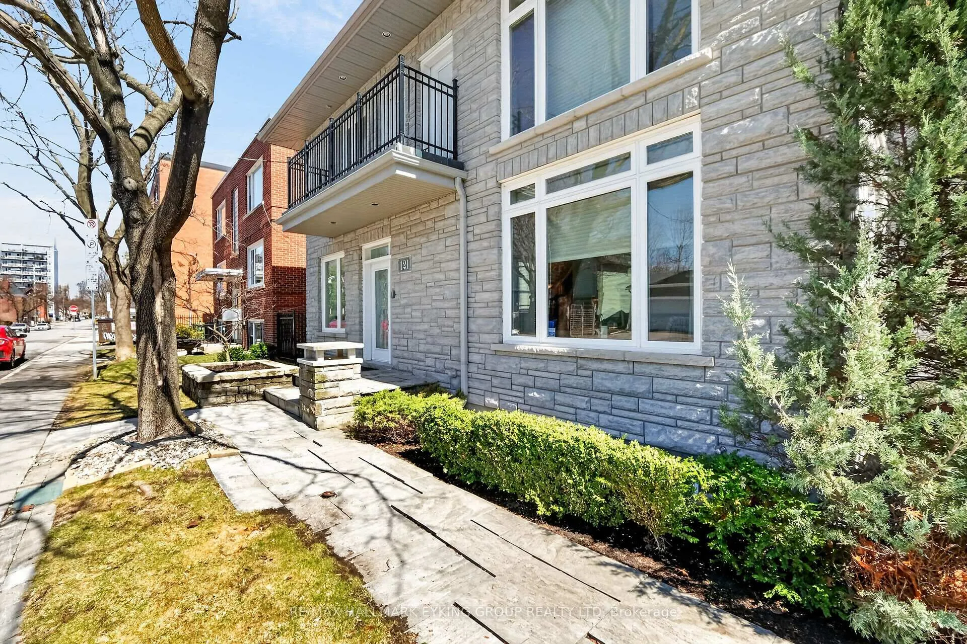 Photo 56 of 121 Macdonald Street, Ottawa, Ottawa Centre/Golden Triangle — HOMEH