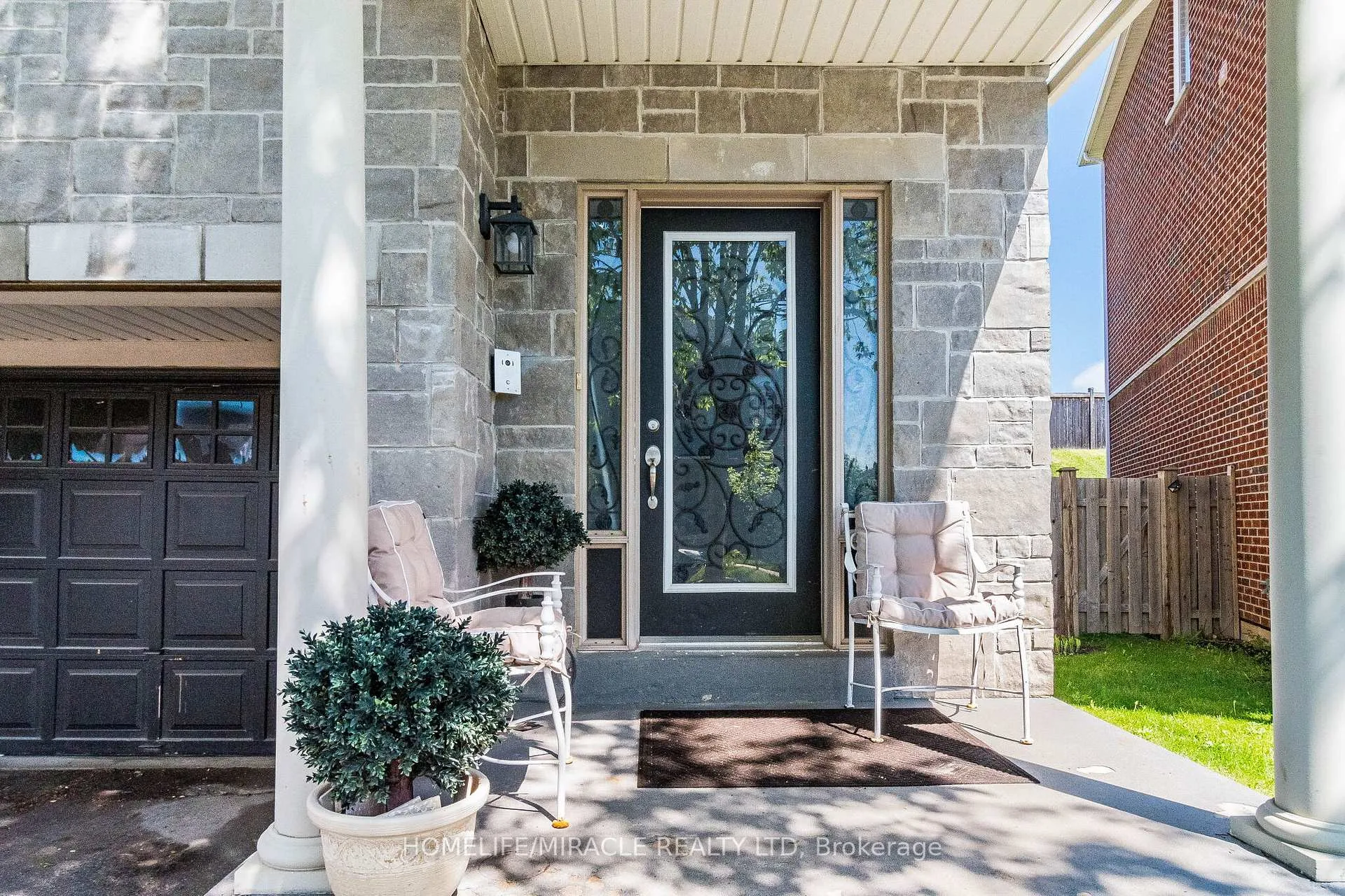 Photo 2 of 244 Andrews Trail, Milton, Clarke — HOMEH