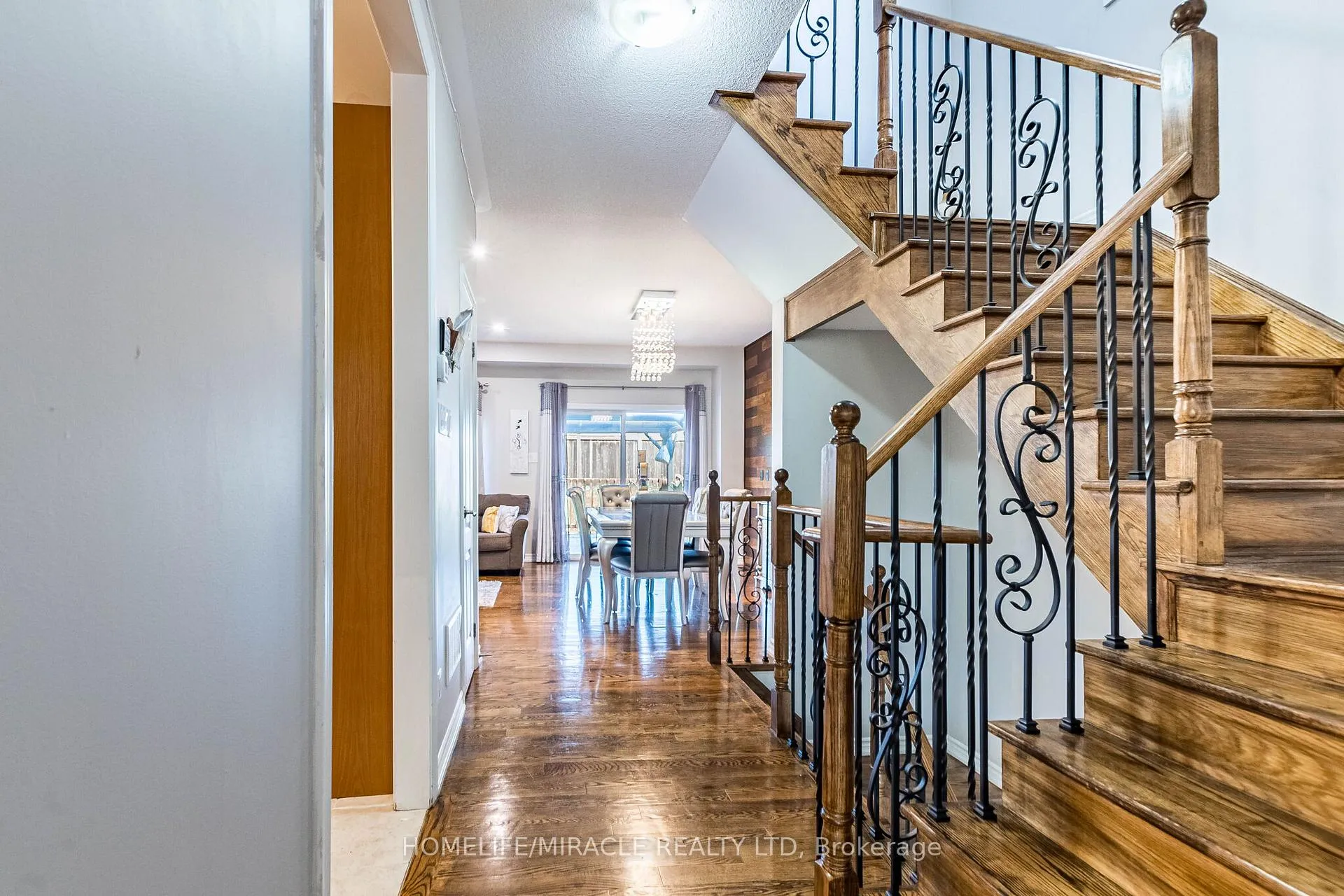 Photo 5 of 244 Andrews Trail, Milton, Clarke — HOMEH