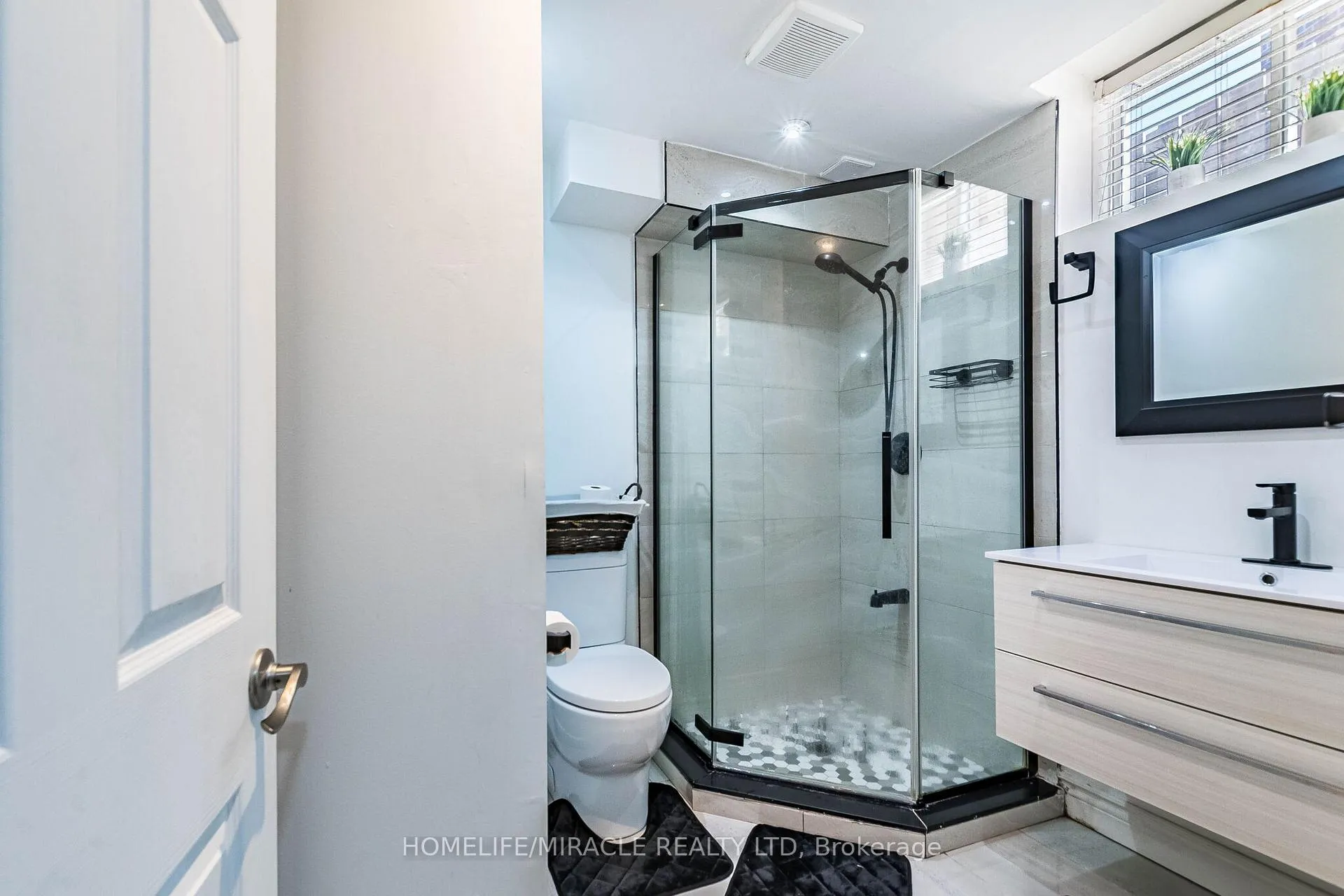 Photo 45 of 244 Andrews Trail, Milton, Clarke — HOMEH