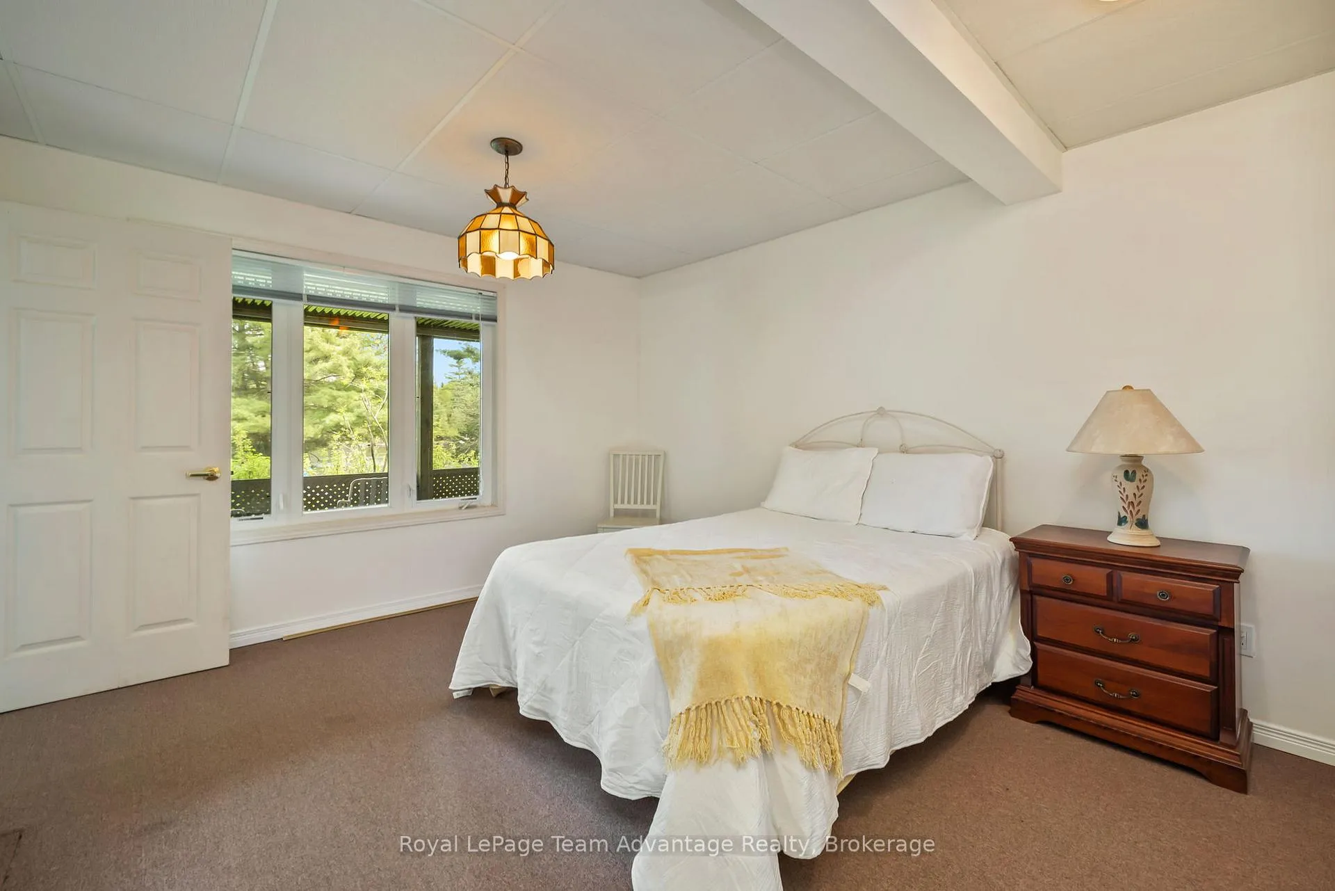 Photo 17 of 22 Silver Birch Circle, McKellar — HOMEH
