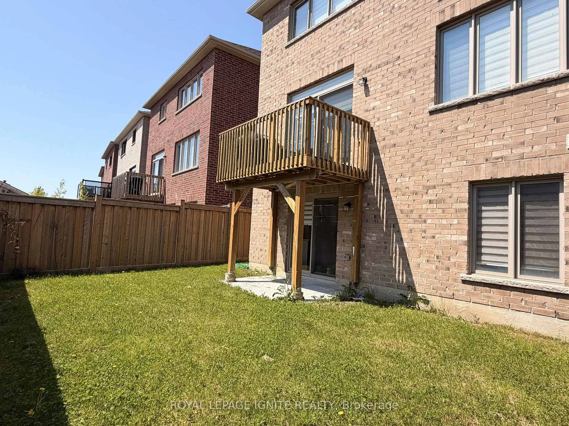 Photo 4 of Unit Bsmt, 2625A Cerise Manor, Pickering, Rural Pickering — HOMEH