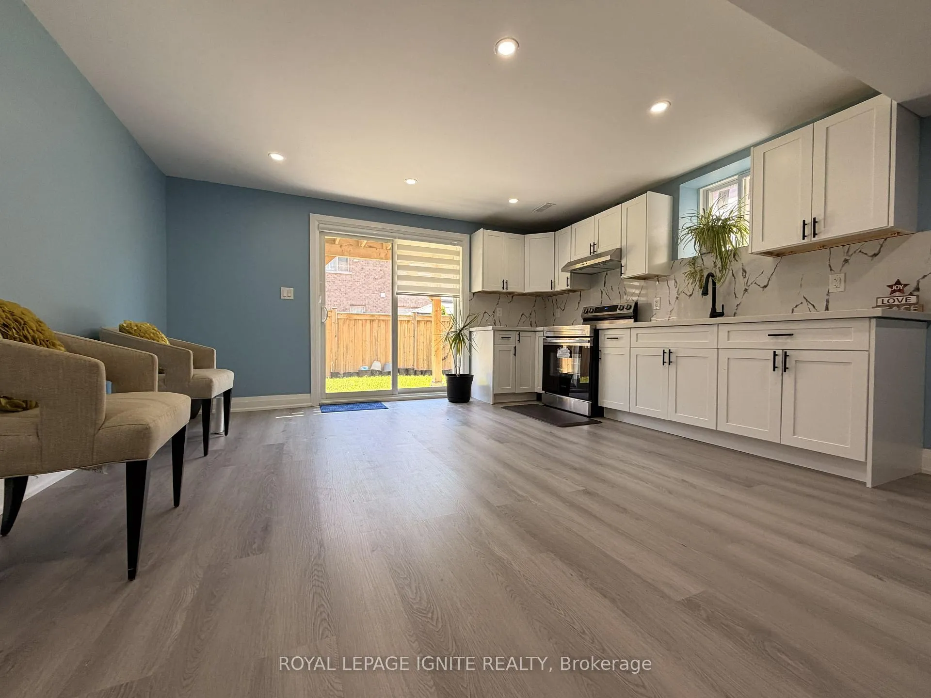Photo 7 of Unit Bsmt, 2625A Cerise Manor, Pickering, Rural Pickering — HOMEH