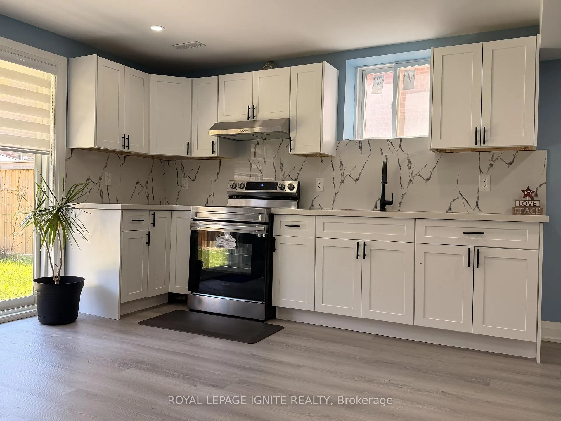 Photo 8 of Unit Bsmt, 2625A Cerise Manor, Pickering, Rural Pickering — HOMEH