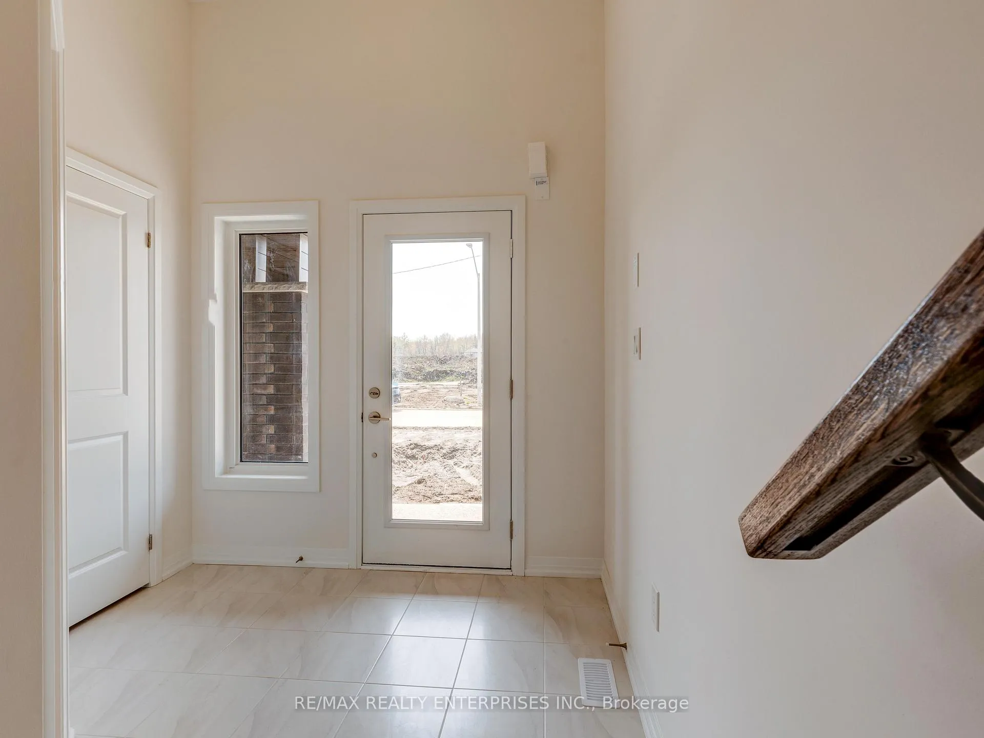 Photo 3 of 3006 Sandy Acres Avenue, Severn, West Shore — HOMEH