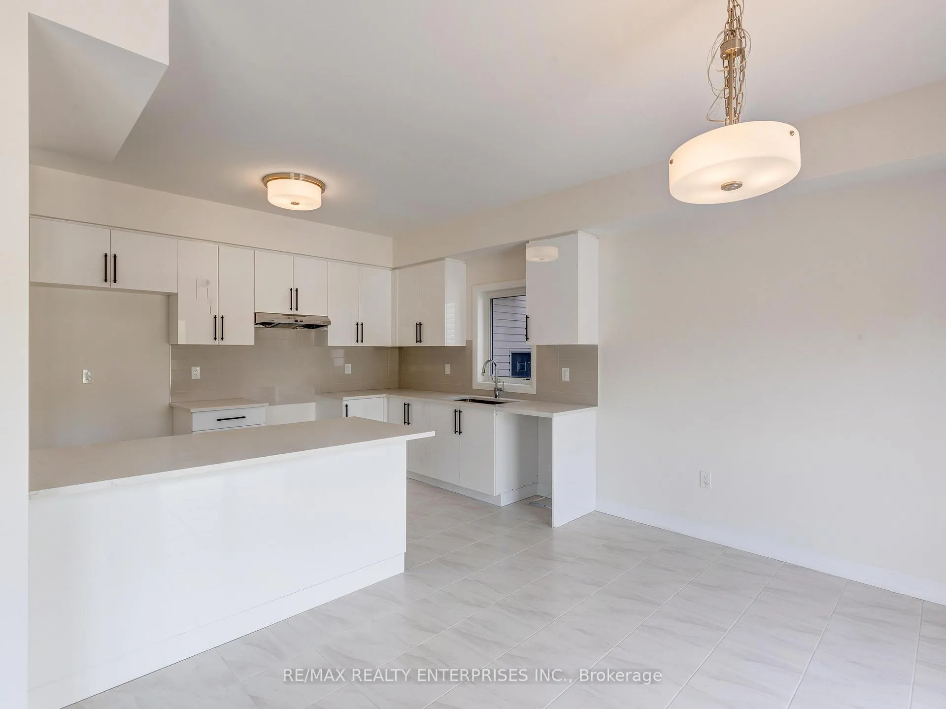 Photo 13 of 3006 Sandy Acres Avenue, Severn, West Shore — HOMEH