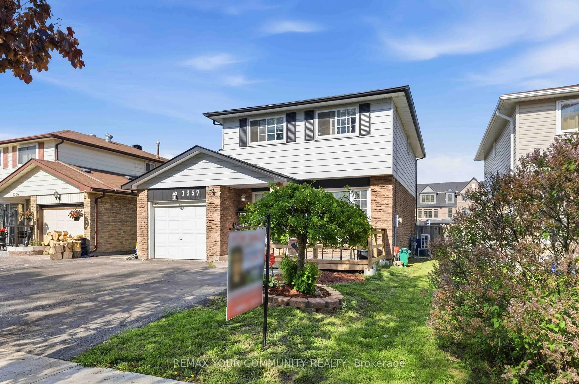 Photo 3 of 1357 Belair Crescent, Oshawa, Eastdale — HOMEH