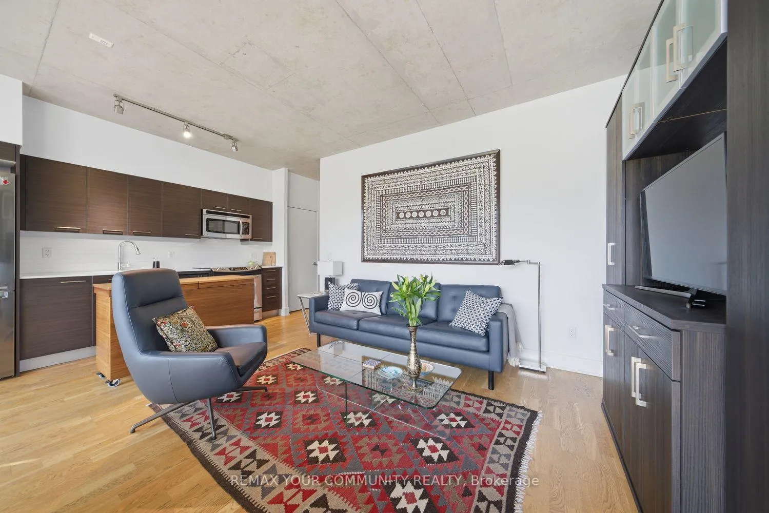 Photo 11 of Unit 309, 90 Trinity Street, Toronto, Moss Park — HOMEH