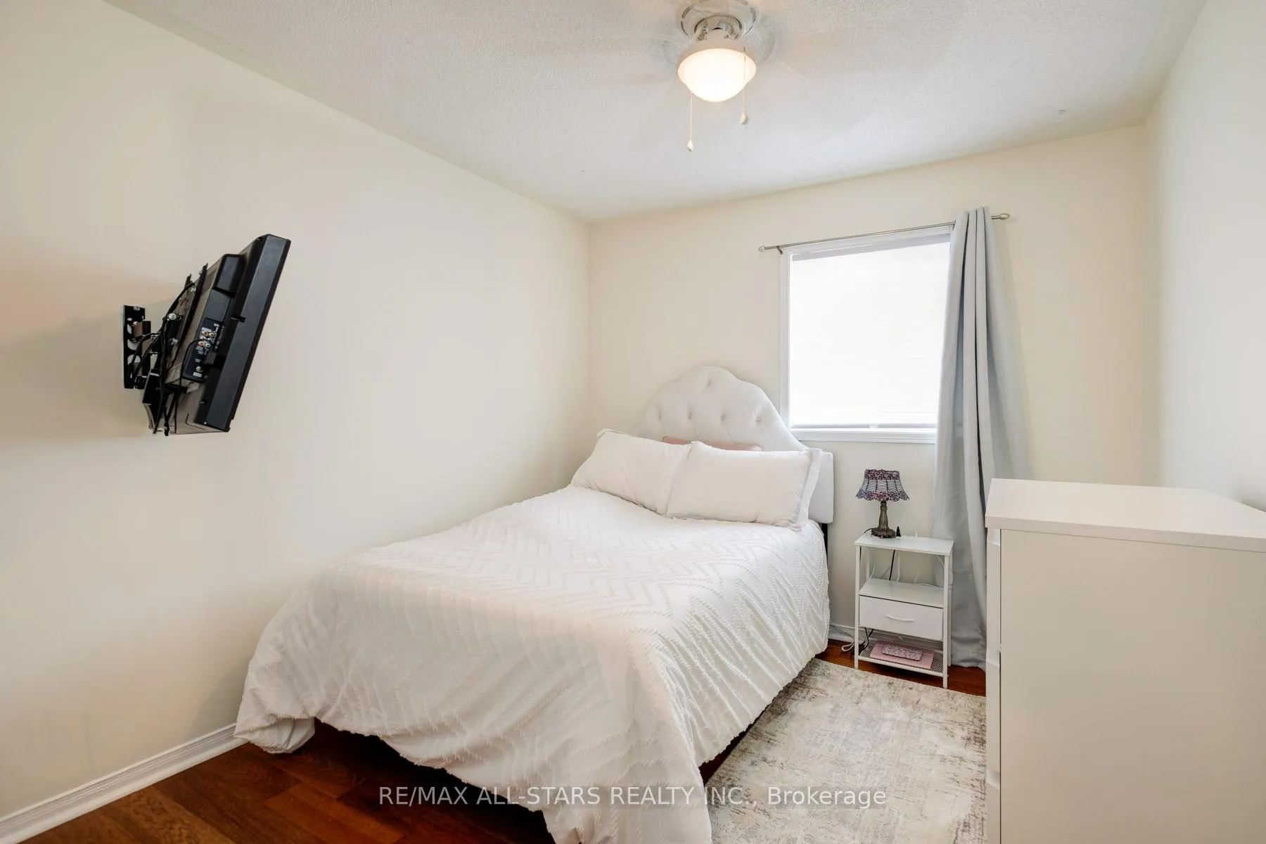 Photo 25 of 179 Drummond Drive, Vaughan, Maple — HOMEH