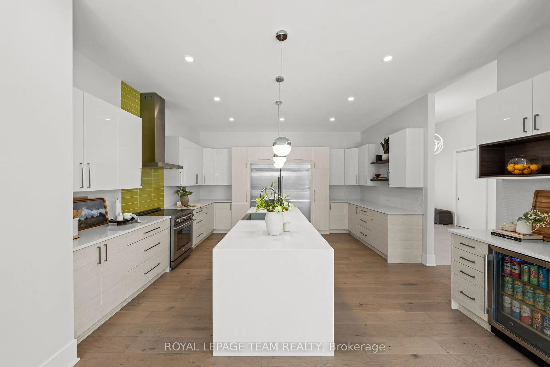 Photo 10 of 205 Summerview Terrace, Ottawa, Greely — HOMEH