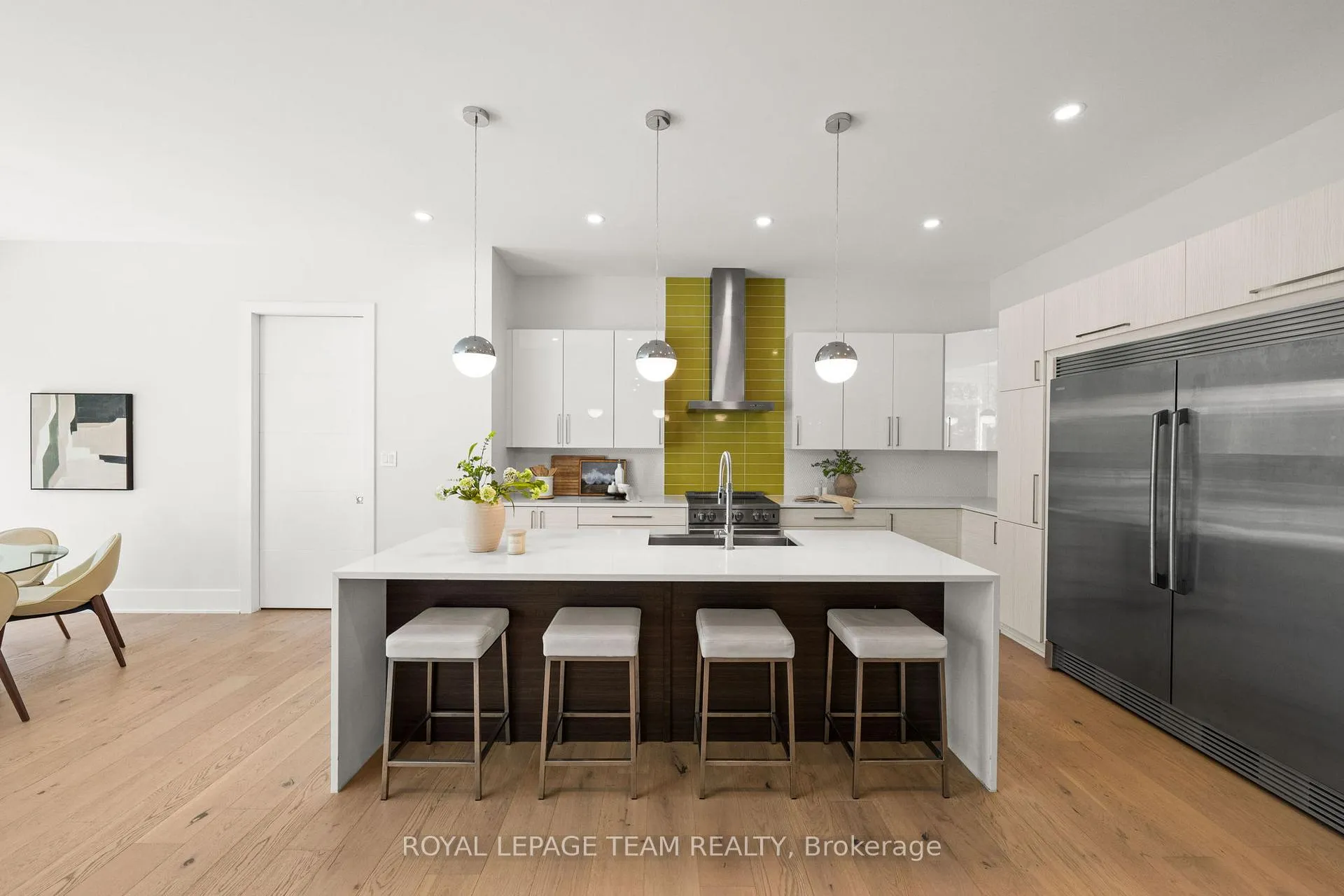 Photo 13 of 205 Summerview Terrace, Ottawa, Greely — HOMEH
