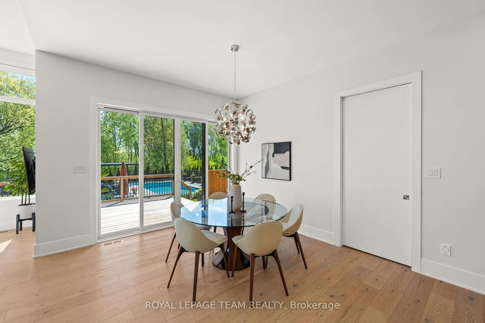 Photo 14 of 205 Summerview Terrace, Ottawa, Greely — HOMEH