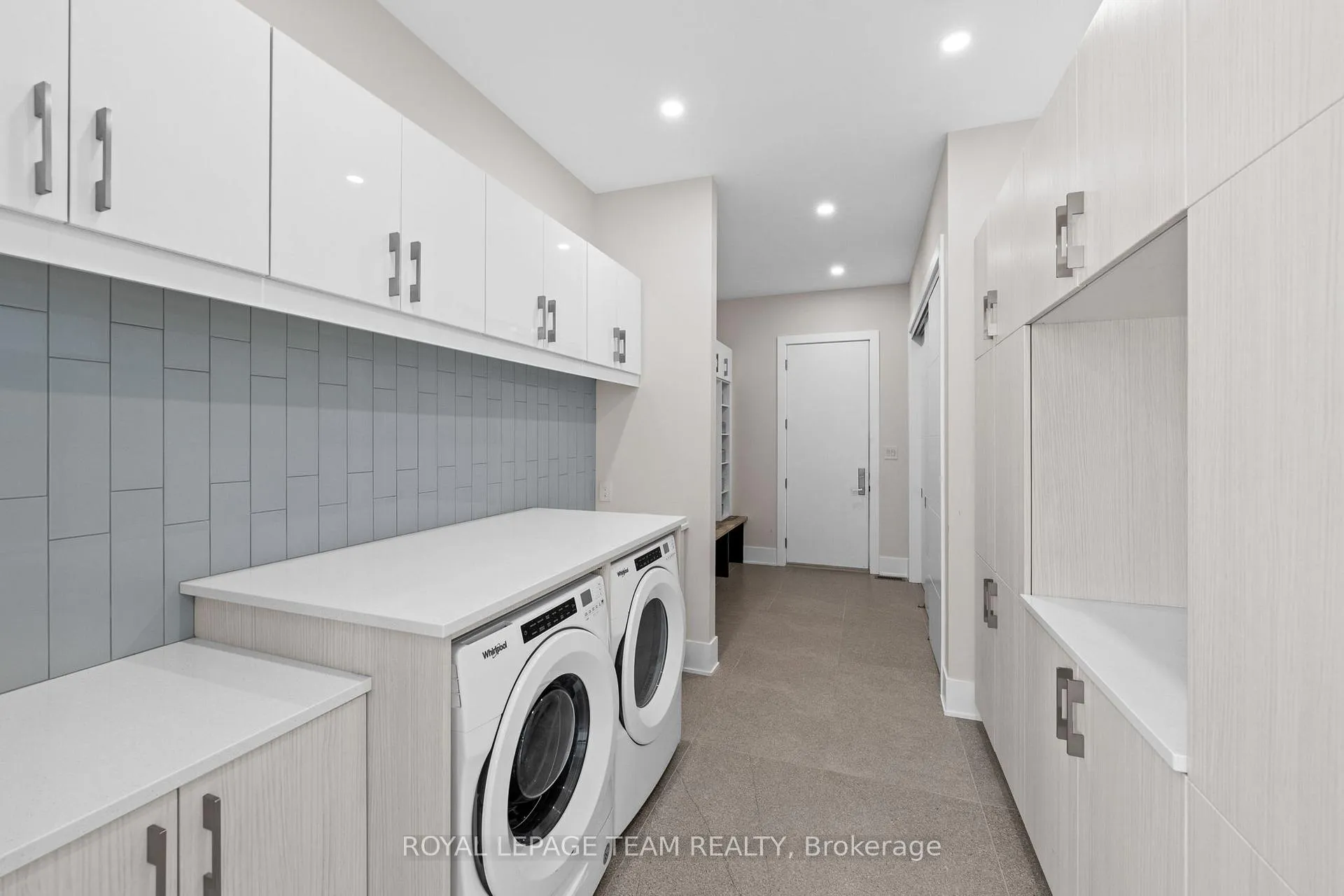 Photo 16 of 205 Summerview Terrace, Ottawa, Greely — HOMEH