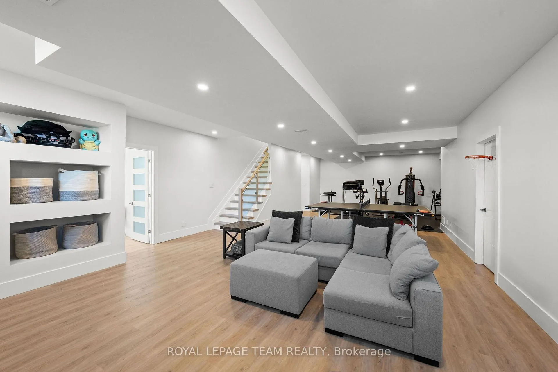 Photo 29 of 205 Summerview Terrace, Ottawa, Greely — HOMEH