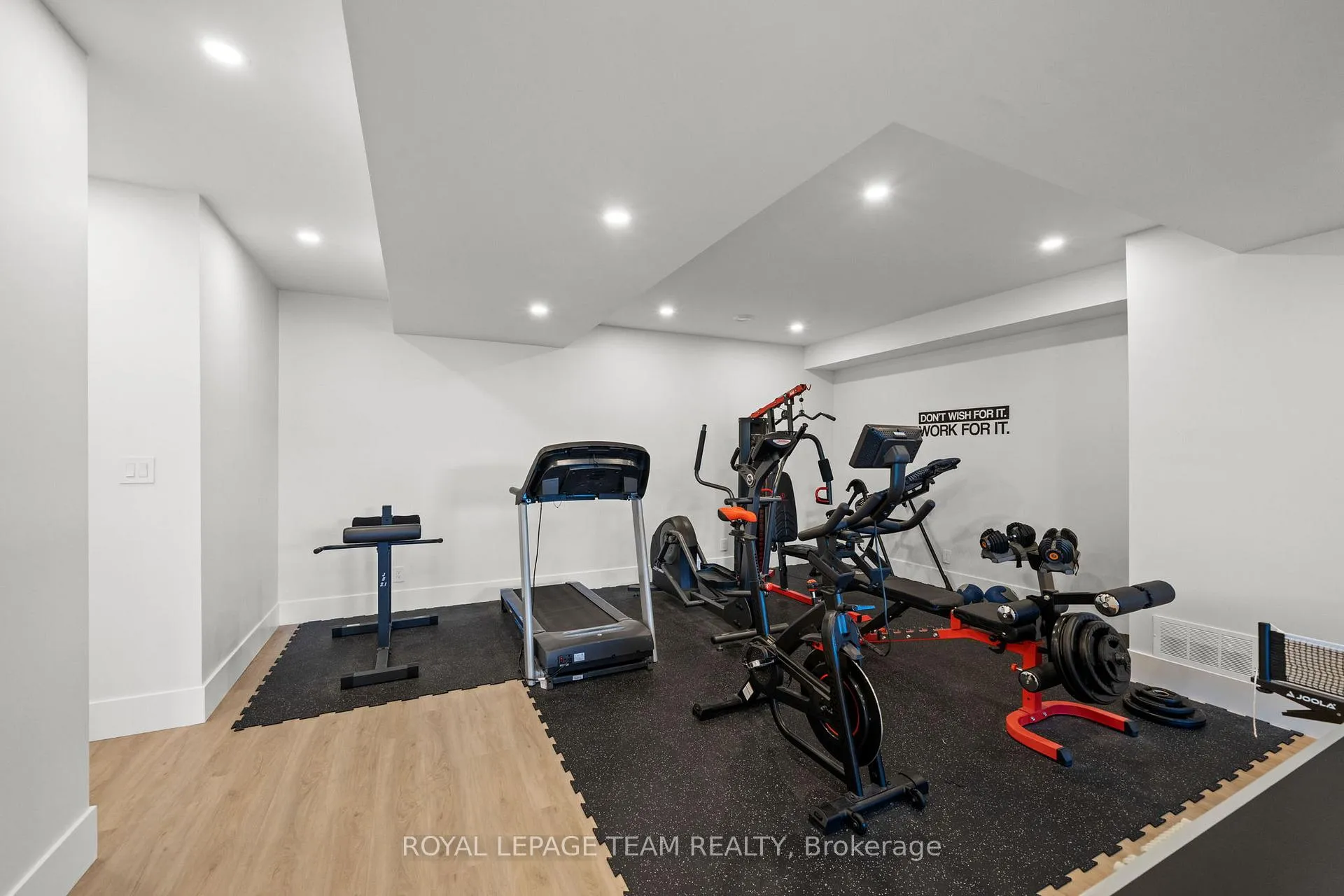 Photo 32 of 205 Summerview Terrace, Ottawa, Greely — HOMEH