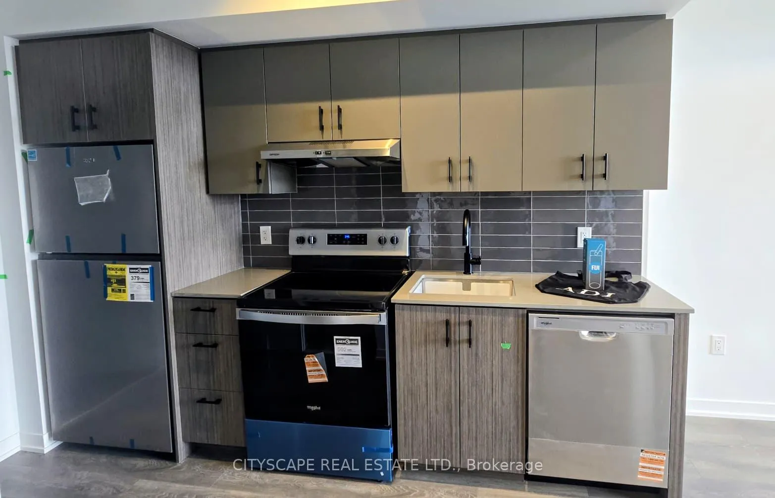 Photo 1 of Unit 504, 4878 Powers Common, Burlington, Alton — HOMEH