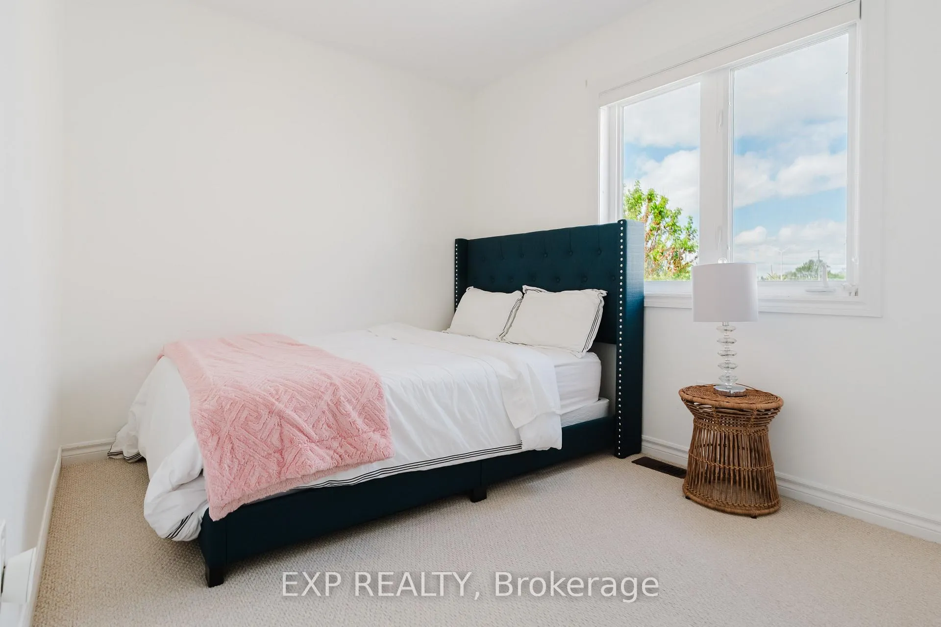 Photo 35 of 182 Mattingly Way, Ottawa, Riverside South/Gloucester Glen — HOMEH