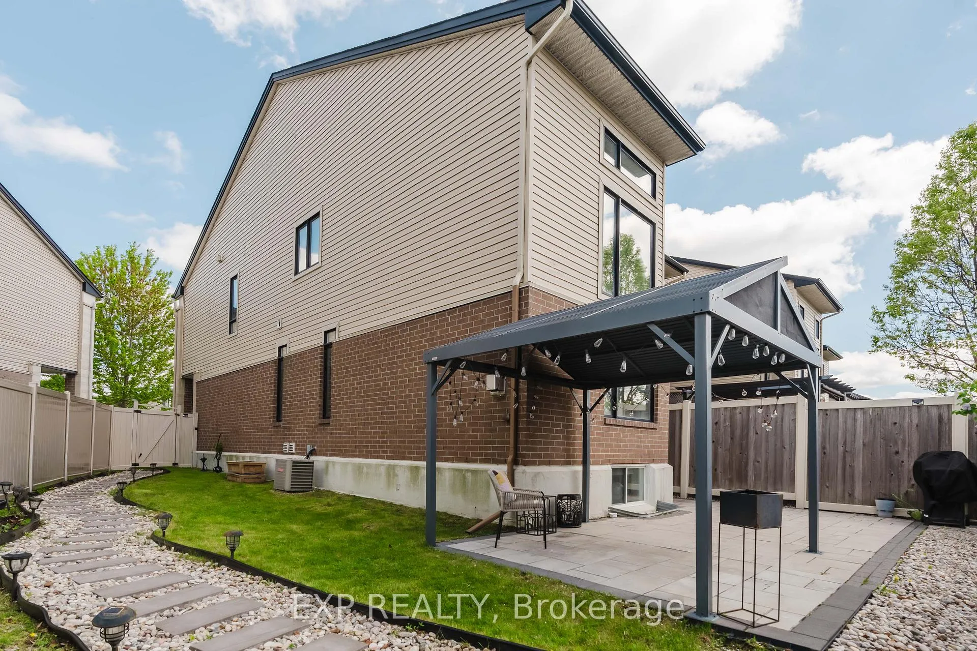 Photo 47 of 182 Mattingly Way, Ottawa, Riverside South/Gloucester Glen — HOMEH