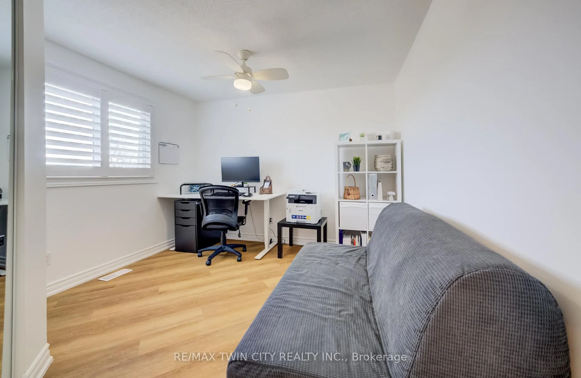 Photo 25 of Unit 11, 60 Elmsdale Drive, Kitchener, Laurentian Hills — HOMEH