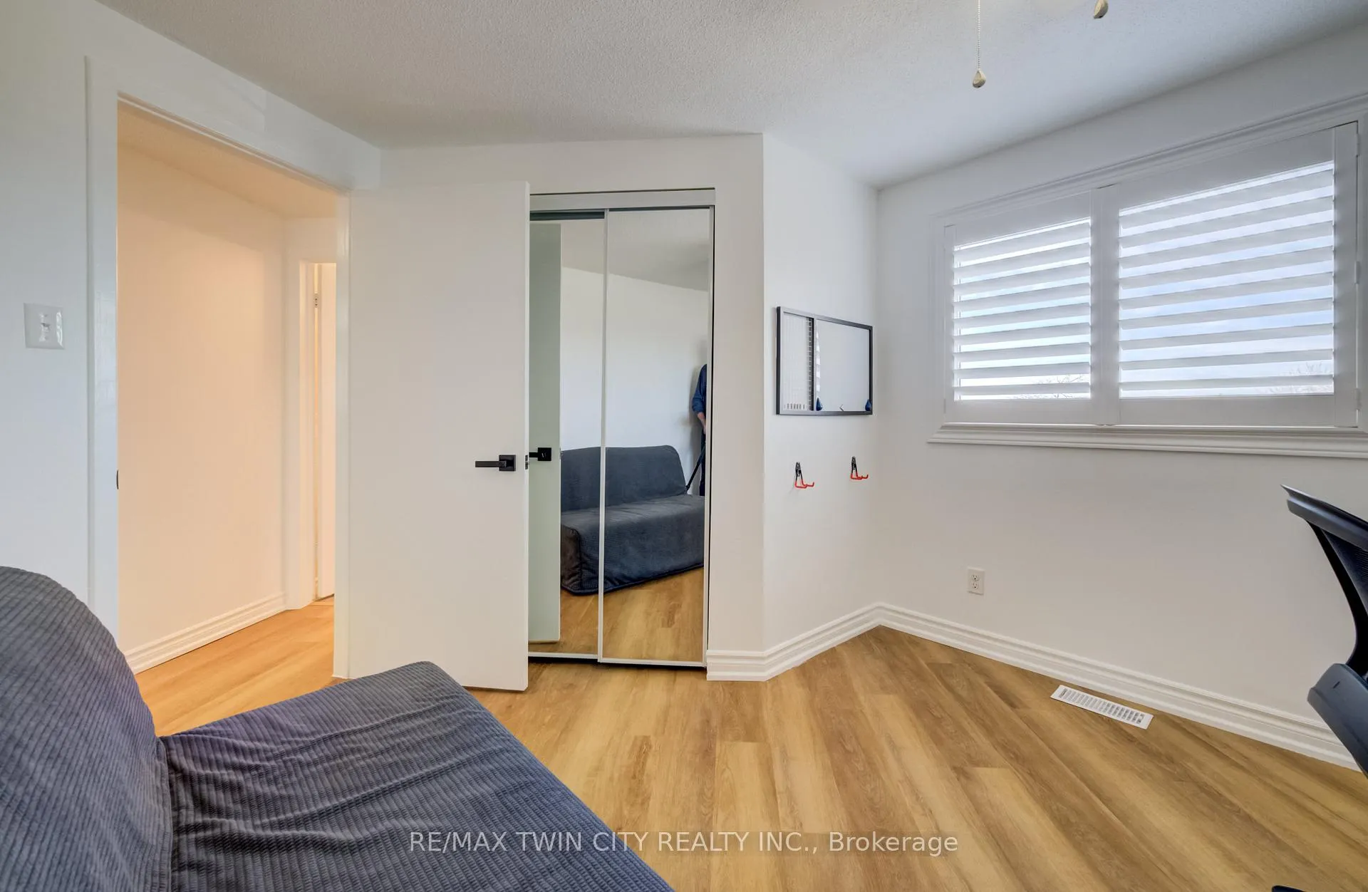 Photo 26 of Unit 11, 60 Elmsdale Drive, Kitchener, Laurentian Hills — HOMEH