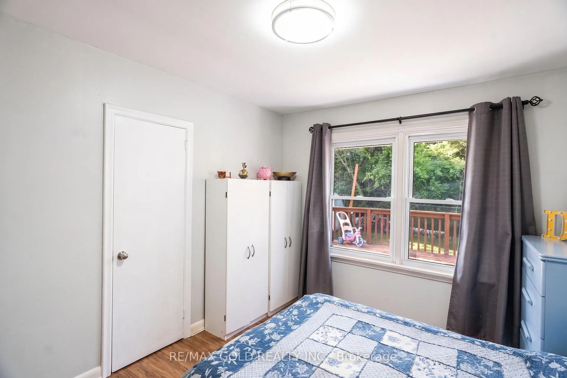 Photo 15 of 246 Edgehill Drive, Barrie, Letitia Heights — HOMEH