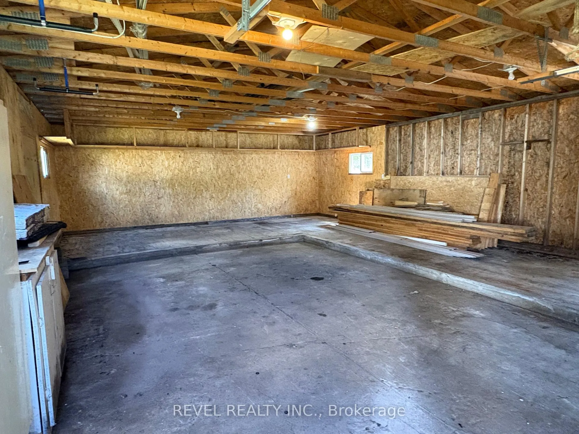 Photo 30 of 300 Fifteenth Avenue, Cochrane — HOMEH