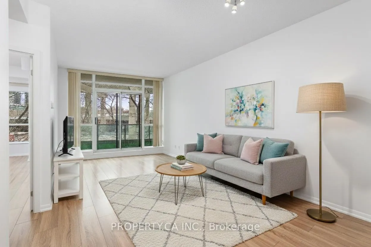 Front of Unit 223, 231 Fort York Boulevard