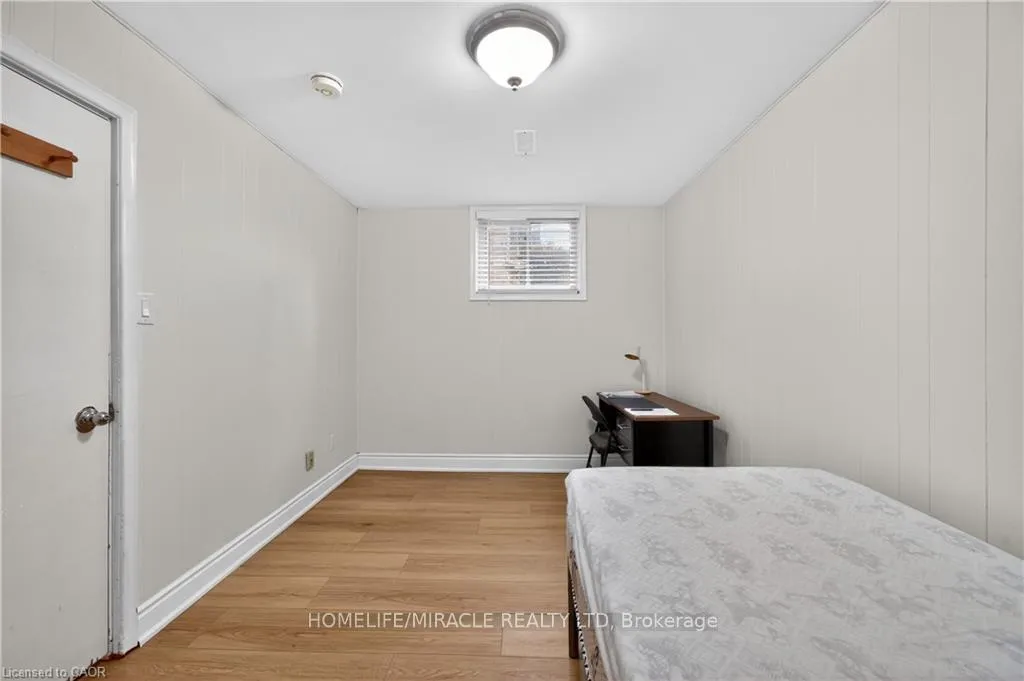 Photo 30 of 217 Pinegrove Crescent, Waterloo, Lakeshore Village — HOMEH