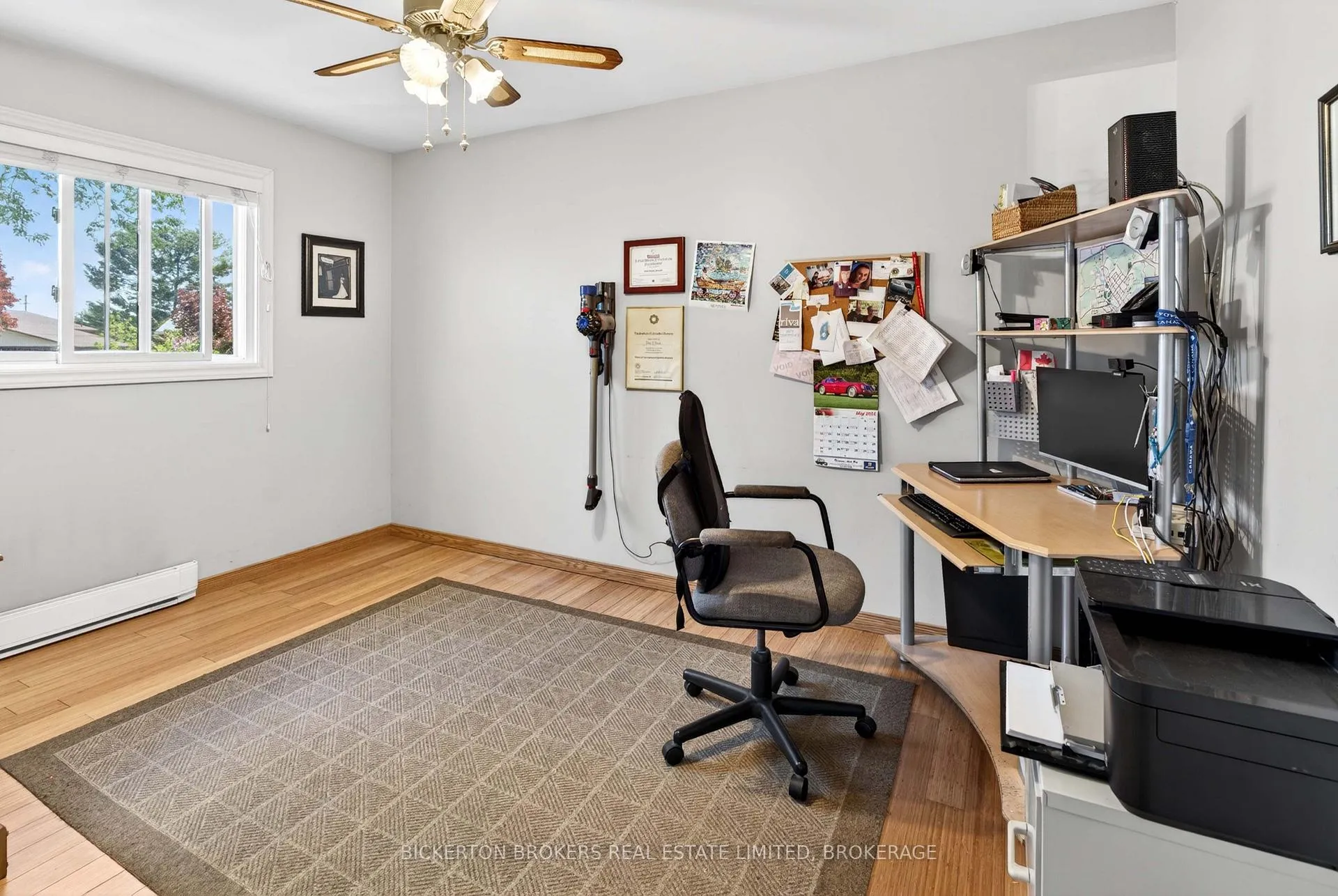 Photo 12 of 525 Pine Street E, Gananoque — HOMEH