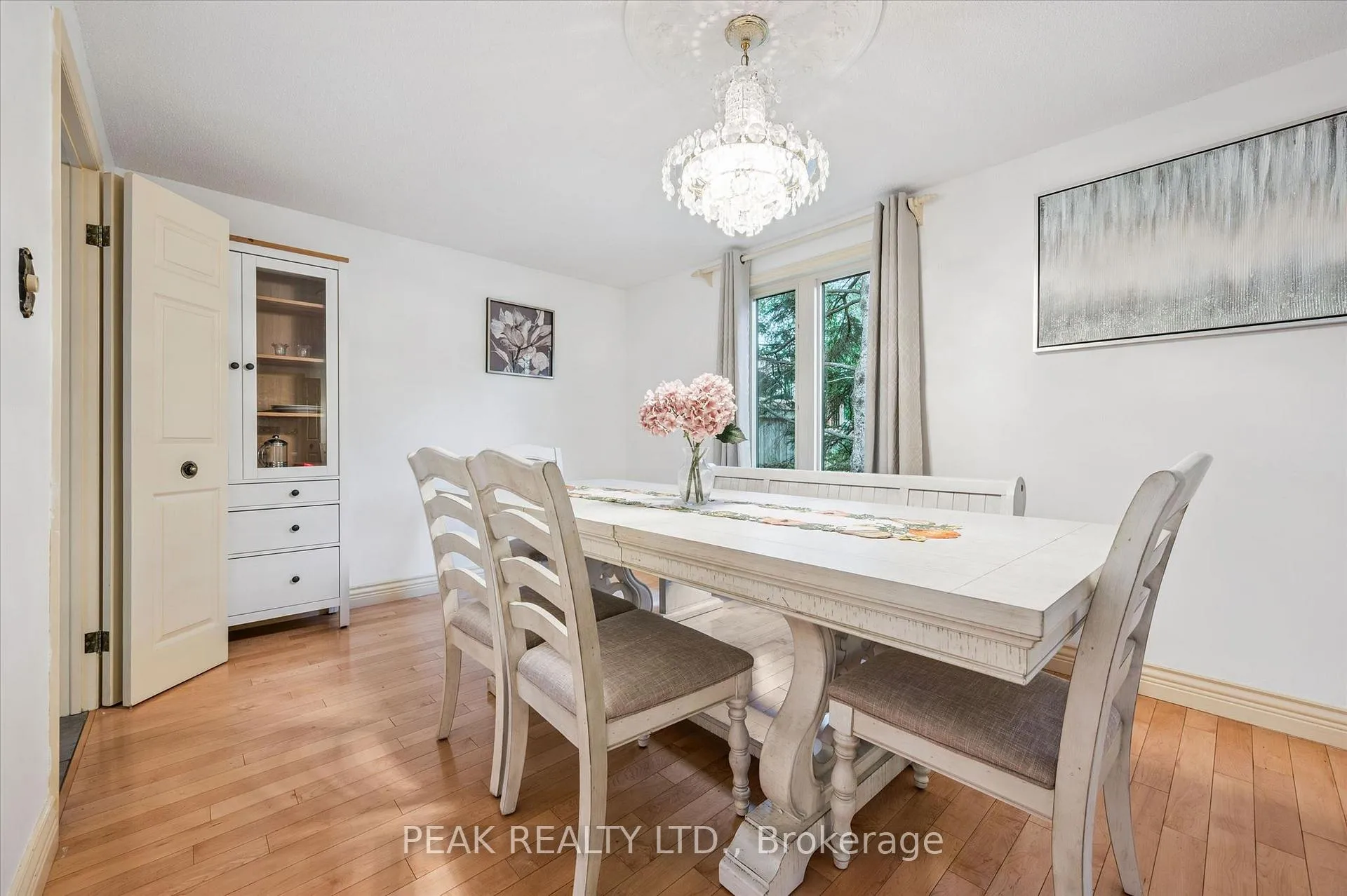 Photo 10 of 459 Belgreen Way, Waterloo — HOMEH