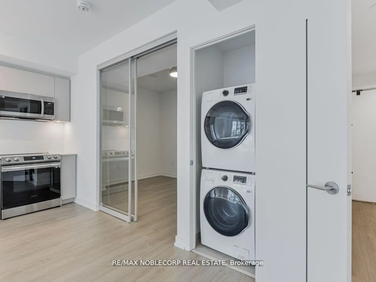 Photo 10 of Unit 3409, 357 King Street W, Toronto, Waterfront Communities — HOMEH